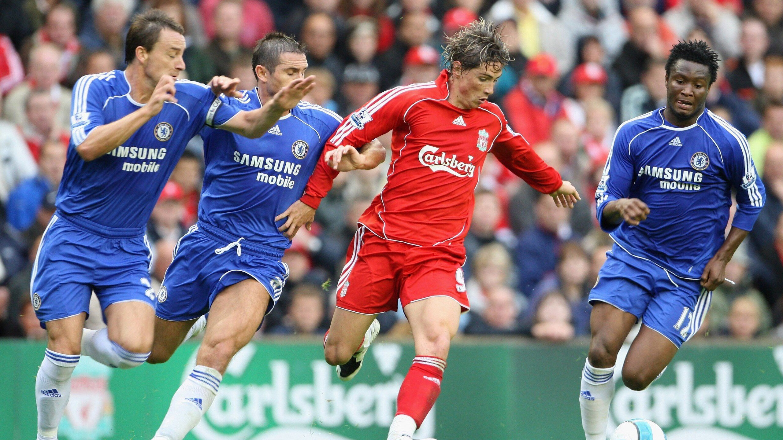 赛道与球场,锡安在F1新赛季揭幕战之夜的决胜时刻